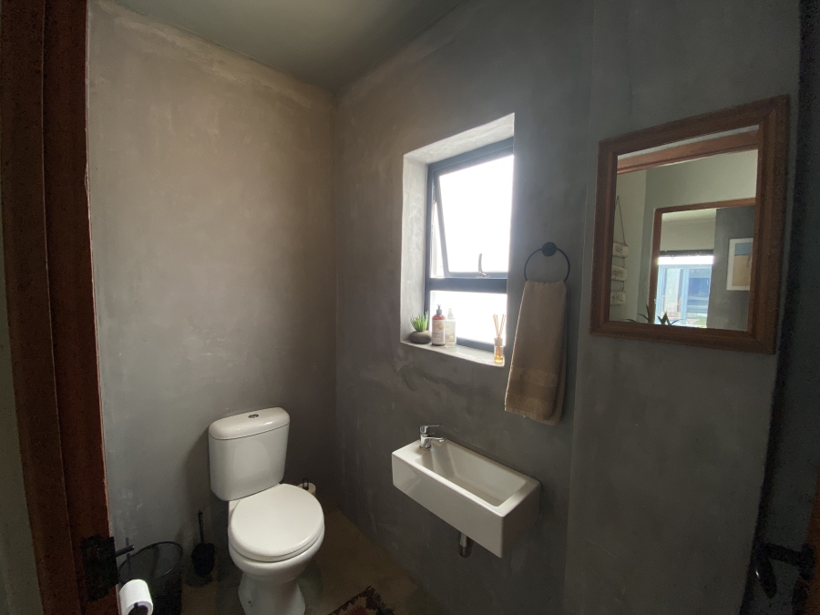 4 Bedroom Property for Sale in Shelley Point Western Cape